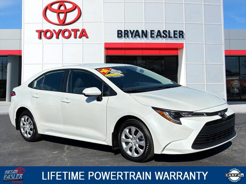 Used 2025 Toyota Corolla LE Sedan