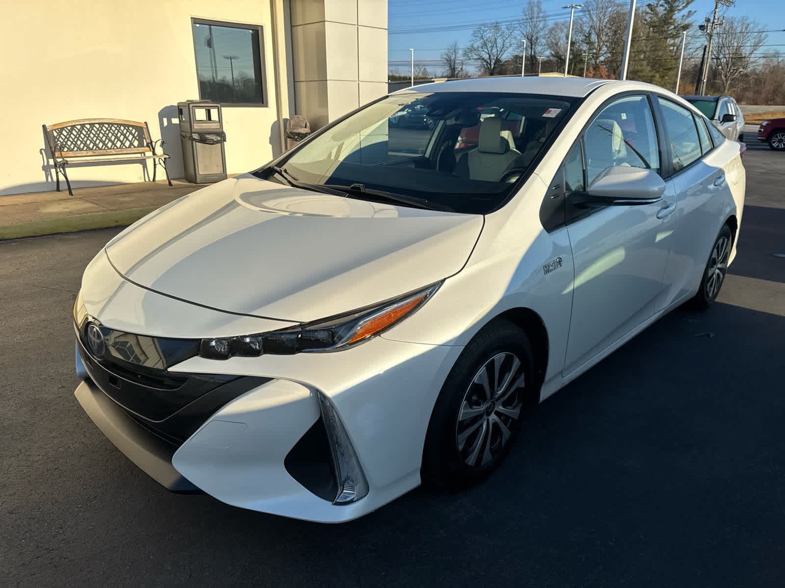 2022 Toyota Prius Prime XLE's photo