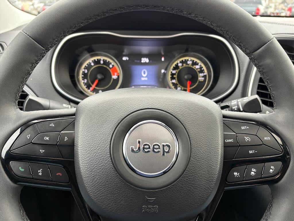 2023 Jeep Cherokee Altitude Lux - Photo 17