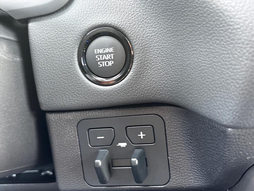 2026 Toyota Tundra Limited - Photo 18
