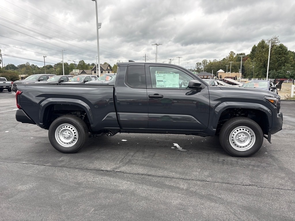 Used 2025 Toyota Tacoma SR Truck XtraCab