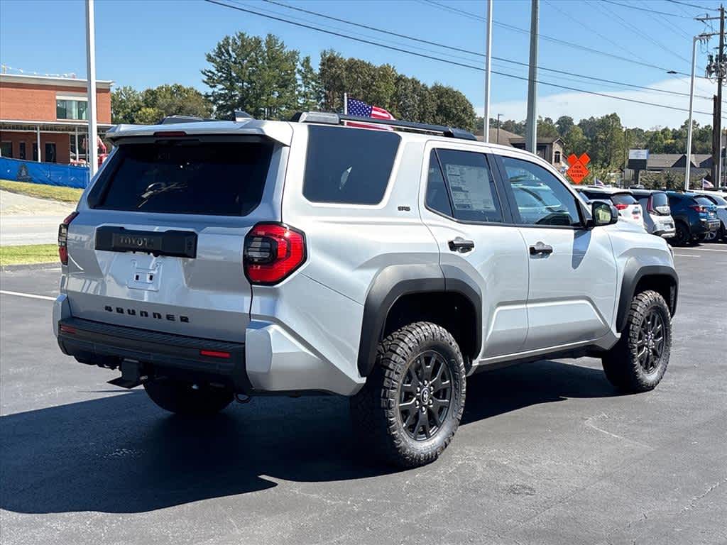 New 2026 Toyota 4Runner SR5 SUV