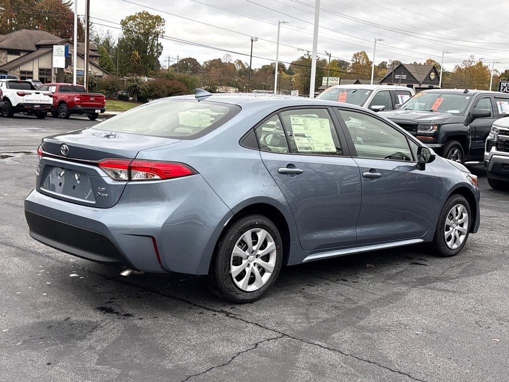 New 2026 Toyota Corolla Hybrid LE LE SEDAN
