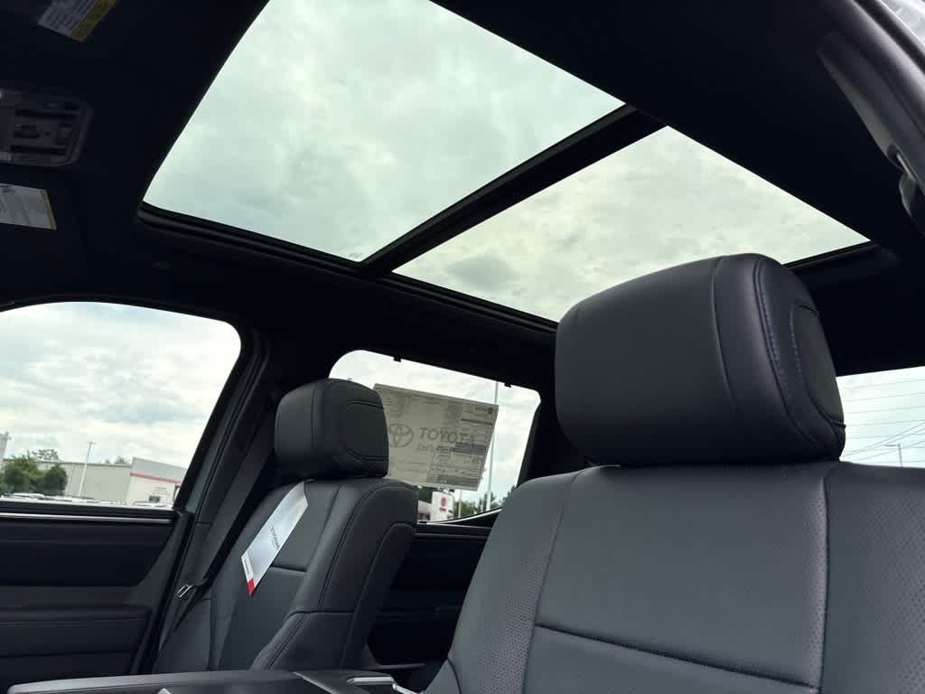 2025 Toyota Tundra Platinum - Photo 23