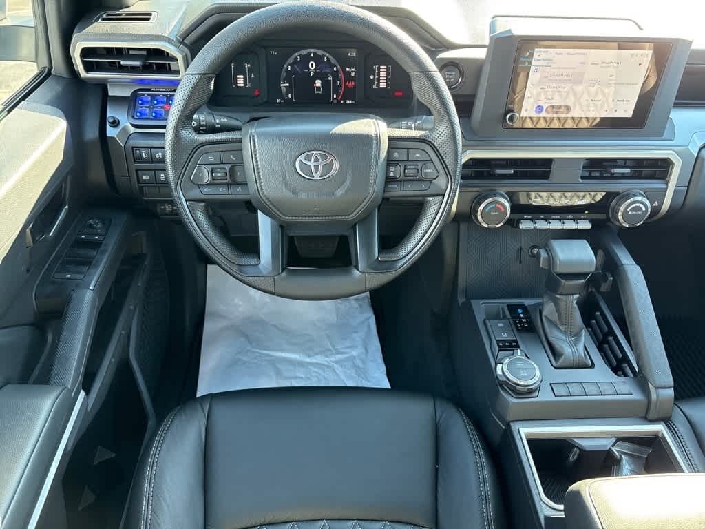 New 2025 Toyota Tacoma SR5 Truck Double Cab