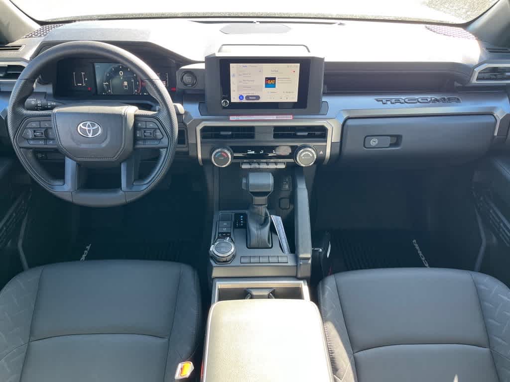 2025 Toyota Tacoma SR5 - Photo 9