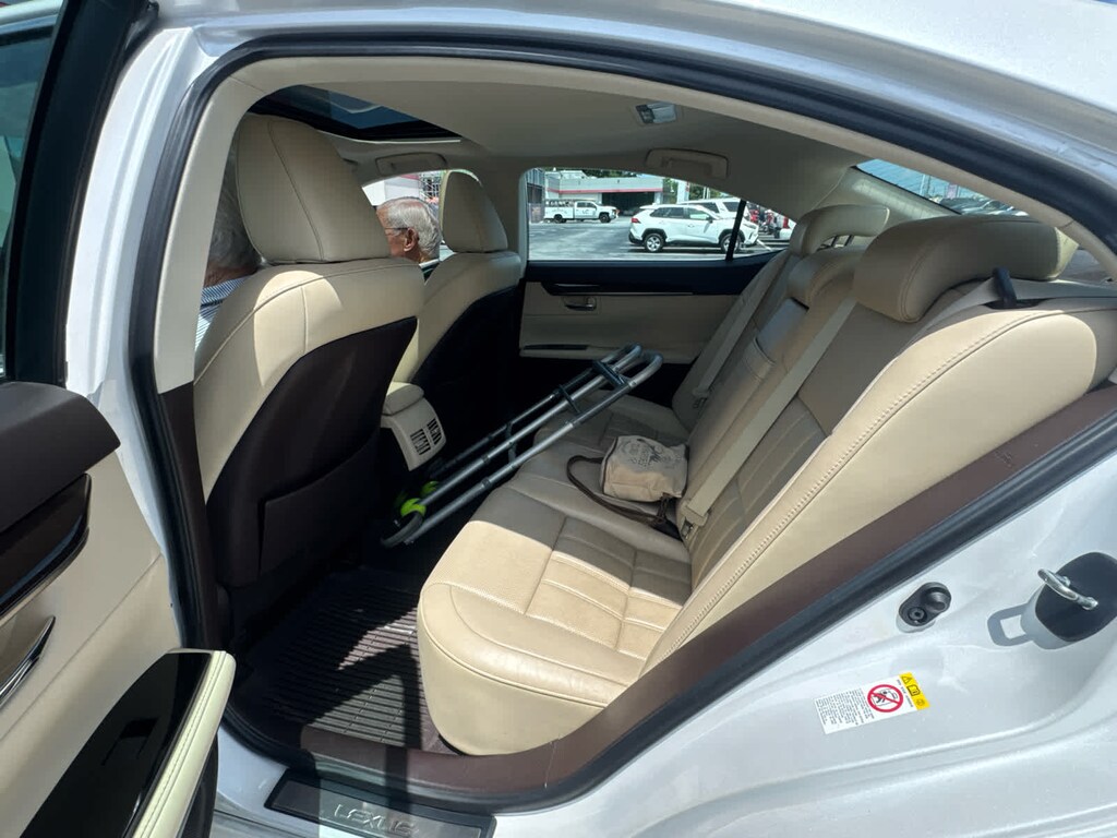 Used 2016 Lexus ES 350 Sdn