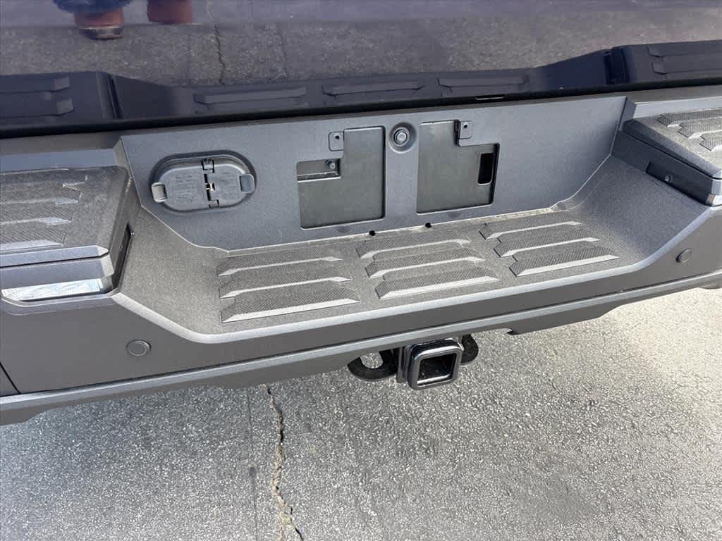 2026 Toyota Tundra Limited - Photo 30