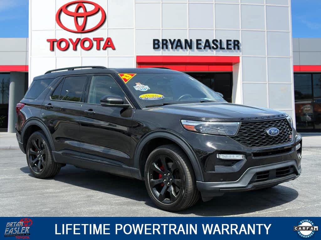 2023 Ford Explorer ST 4WD's photo
