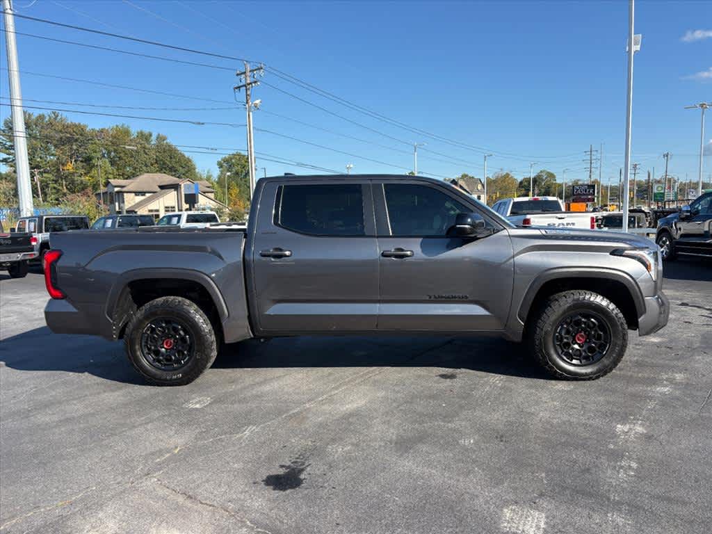 Used 2025 Toyota Tundra Limited Hybrid Crewmax 5.5 Bed (SE) CrewMax 5.5 Bed (SE)