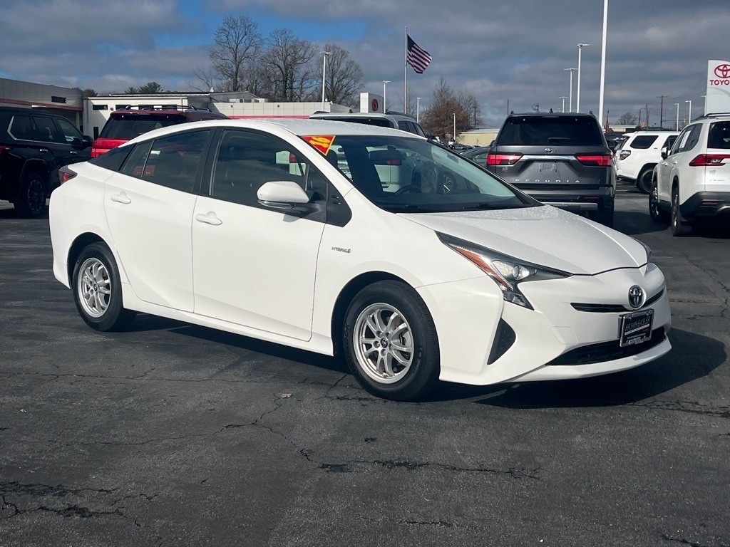 2016 Toyota Prius Two
