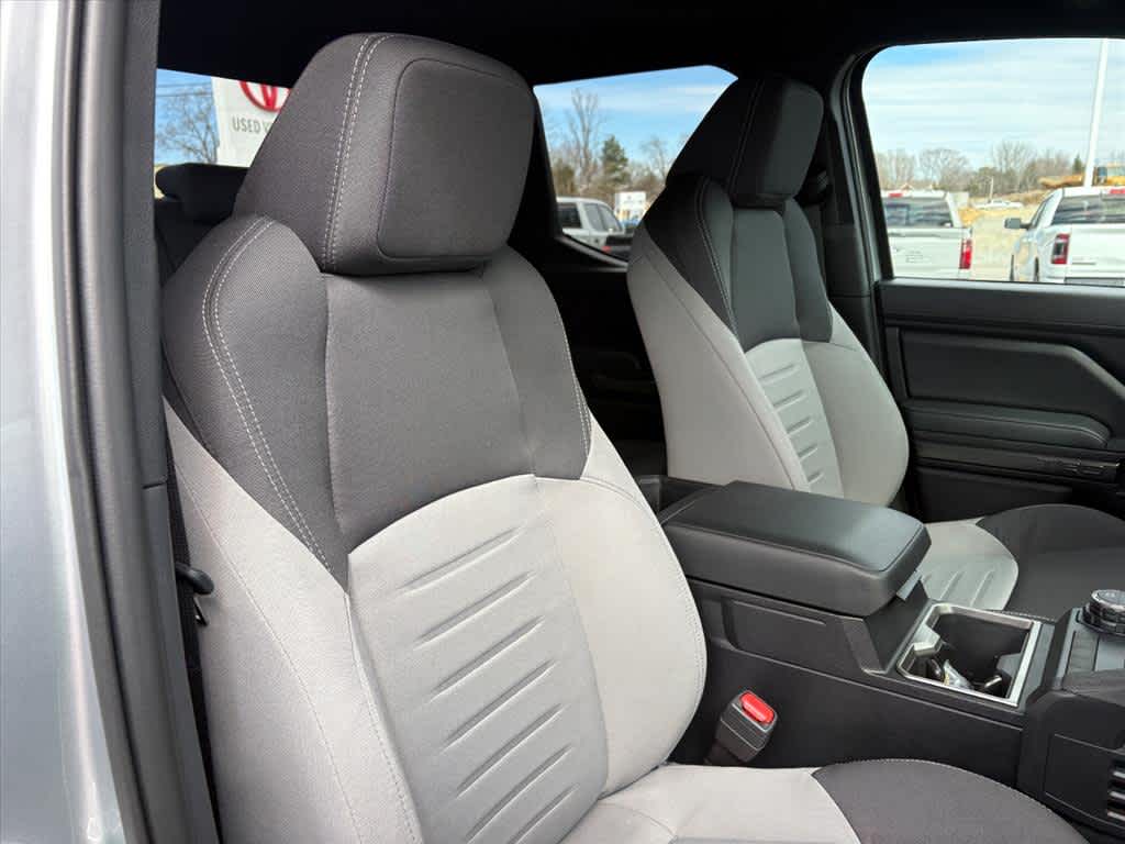 2025 Toyota Tacoma TRD Sport - Photo 6