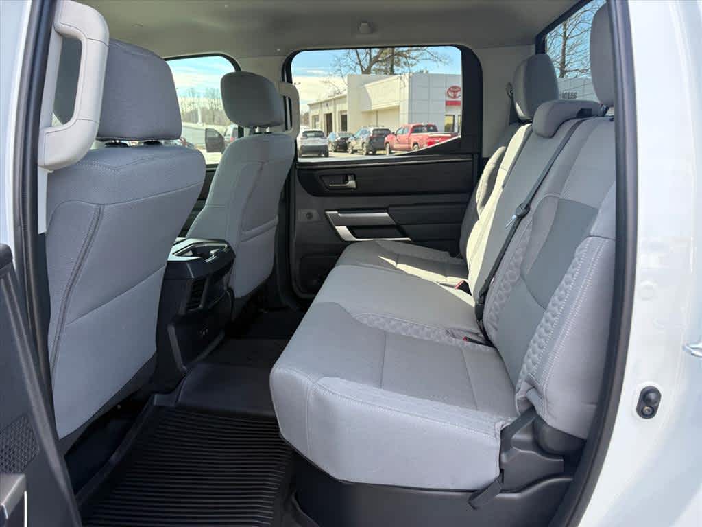 2024 Toyota Tundra SR5 - Photo 9