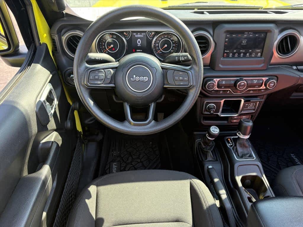 Used 2023 Jeep Gladiator Sport 4x4 4x4