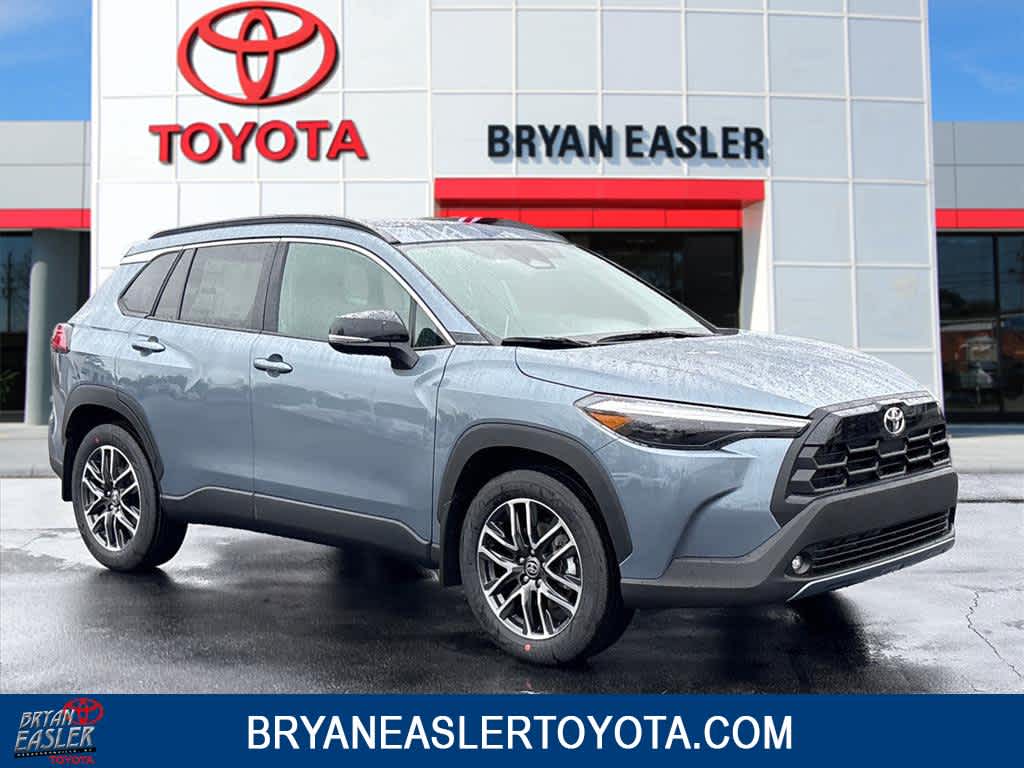 Used 2026 Toyota Corolla Cross XLE SUV