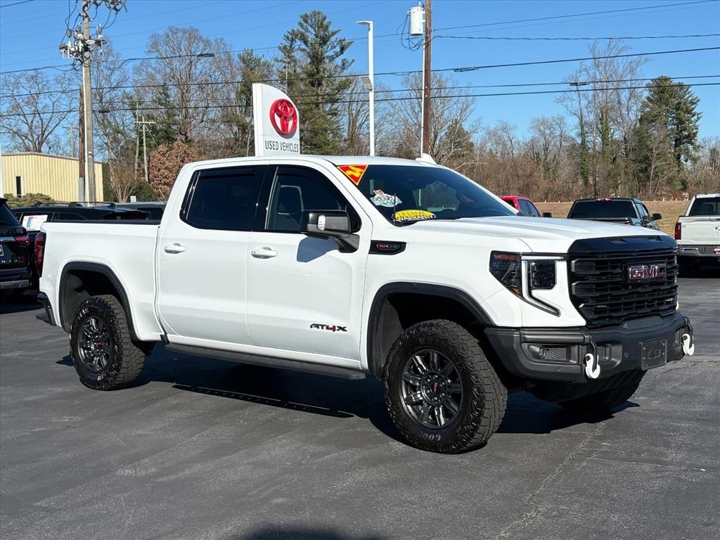 2024 GMC Sierra 1500 AT4X's photo