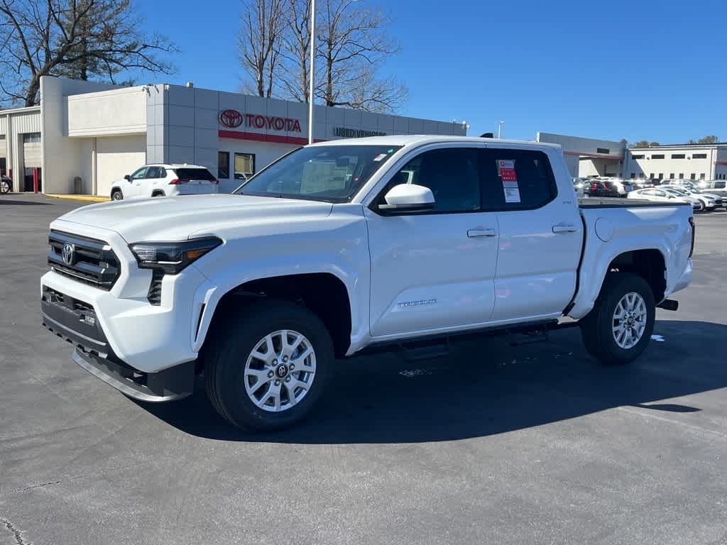 2025 Toyota Tacoma SR5 - Photo 24