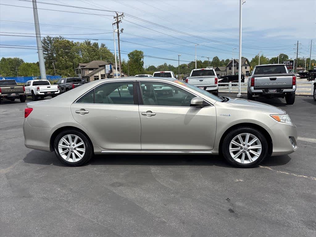 Used 2014 Toyota Camry XLE Hybrid with VIN 4T1BD1FK2EU112872 for sale in Hendersonville, NC