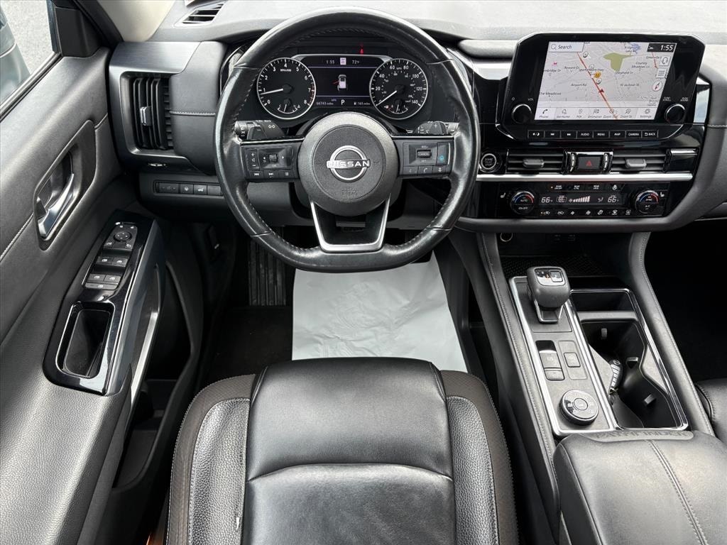 Used 2022 Nissan Pathfinder SL SUV