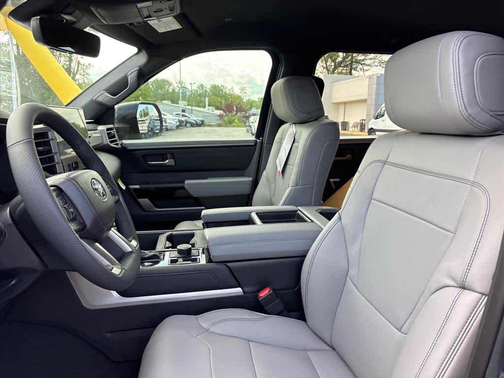 2026 Toyota Tundra Limited - Photo 23