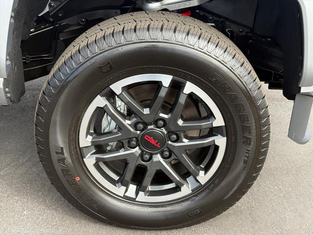2025 Toyota Tacoma TRD Sport - Photo 31
