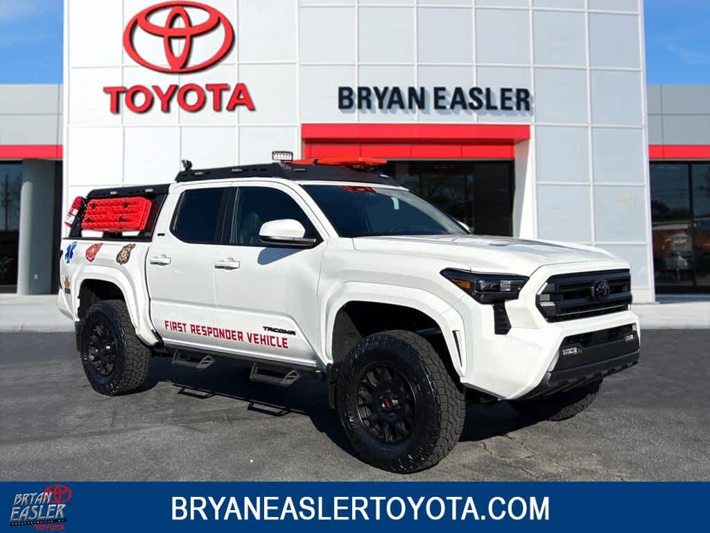 New 2025 Toyota Tacoma SR5 Truck Double Cab