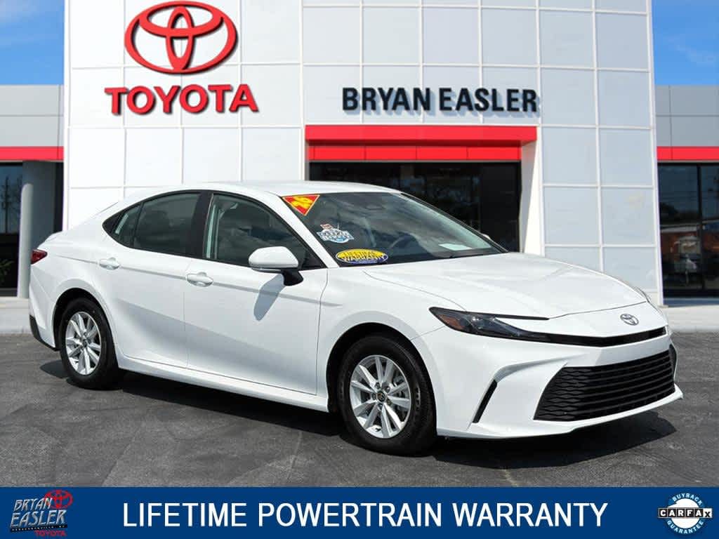 Used 2026 Toyota Camry LE (SE)