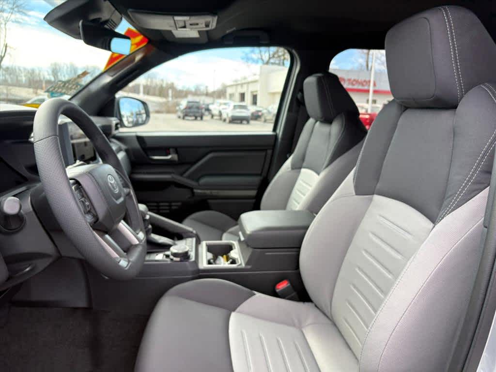 2025 Toyota Tacoma TRD Sport - Photo 23