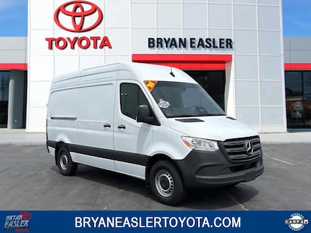 2025 Mercedes-Benz Sprinter Cargo Van 2500 Standard Roof I4 Diesel HO 144 RWD