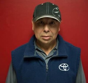 Staff member Pablo Munoz from ID_189095d2f537