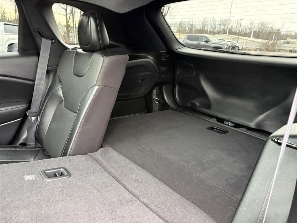 2023 Jeep Cherokee Altitude Lux - Photo 9