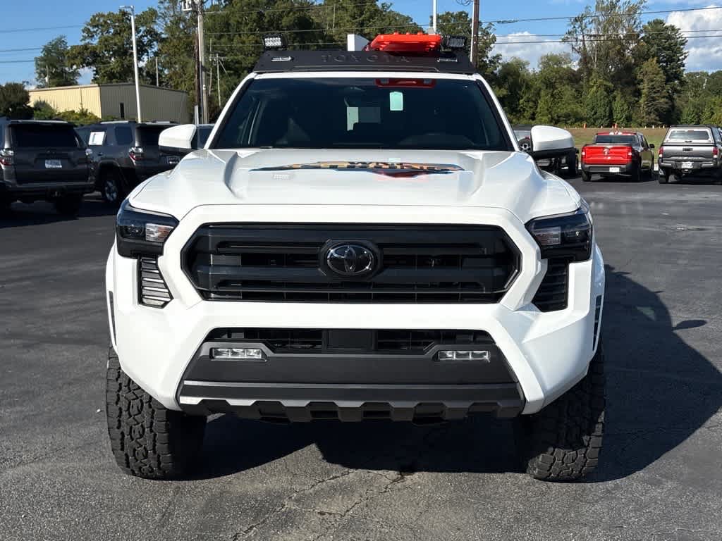 2025 Toyota Tacoma SR5 - Photo 23