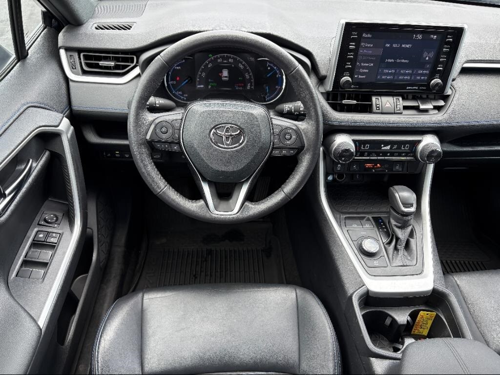 2021 Toyota RAV4 Hybrid XSE photo 4