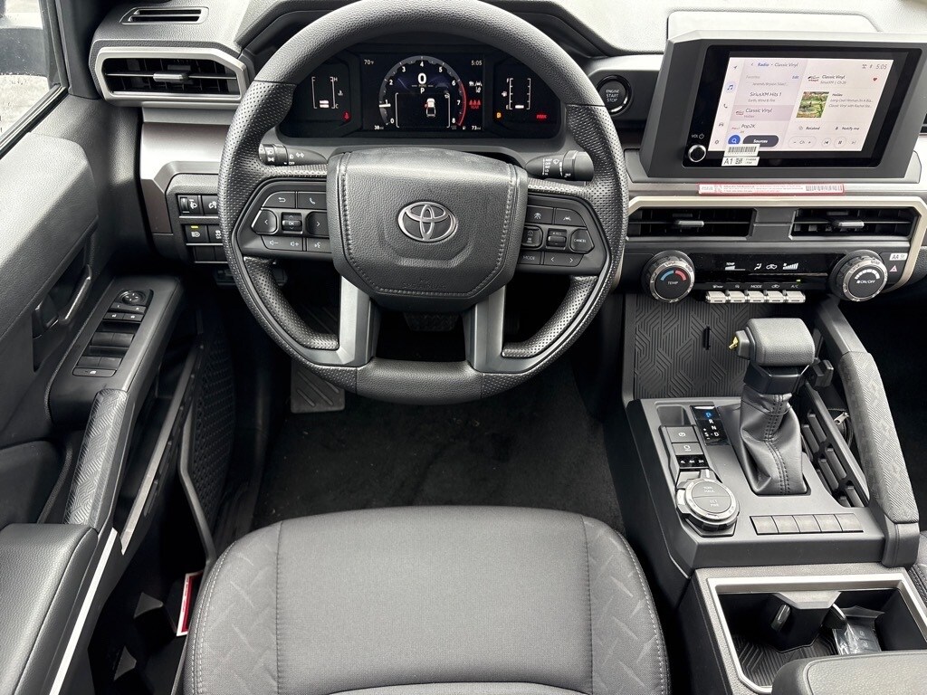 2025 Toyota Tacoma SR5 photo 4