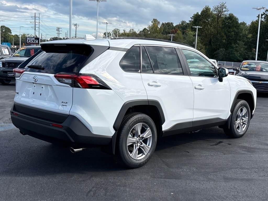 New 2025 Toyota RAV4 XLE Sport Utility