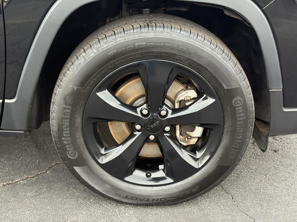 2023 Jeep Cherokee Altitude Lux - Photo 32
