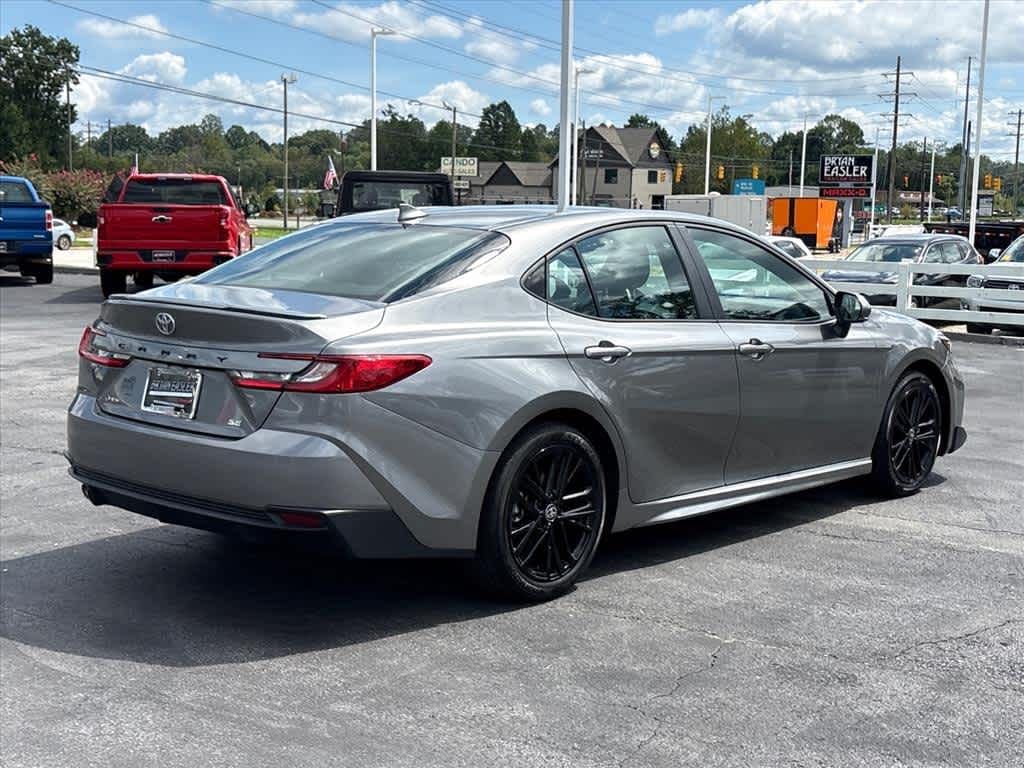 Used 2025 Toyota Camry SE (SE)