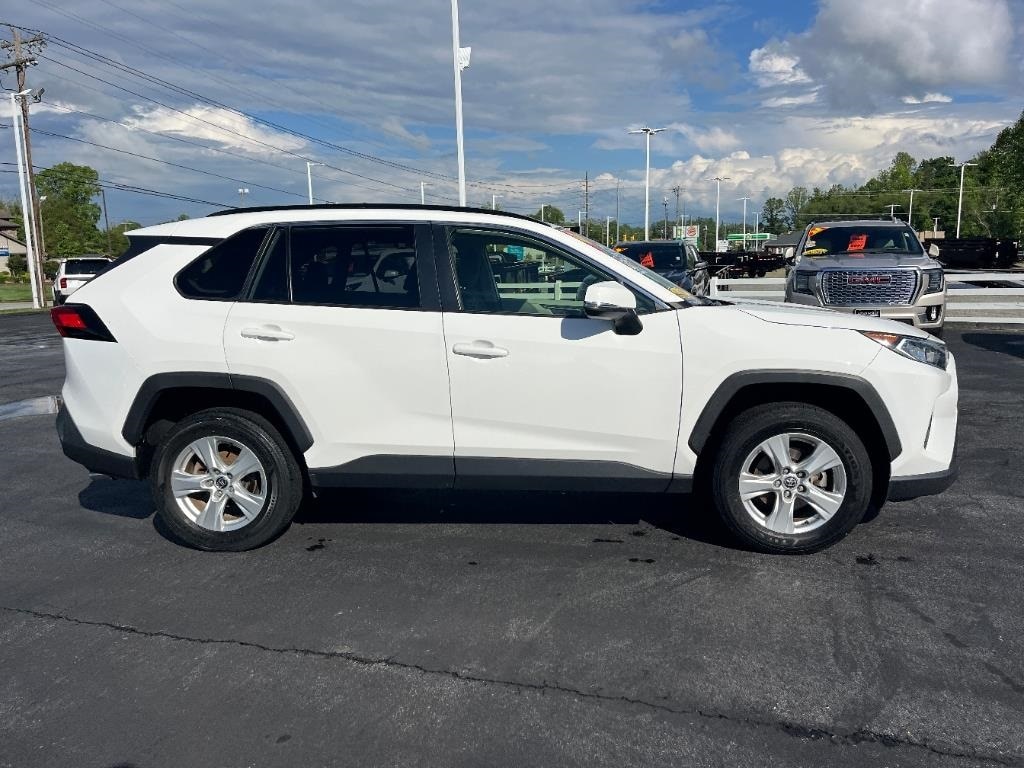 Used 2021 Toyota RAV4 XLE with VIN JTMP1RFVXMD076729 for sale in Hendersonville, NC