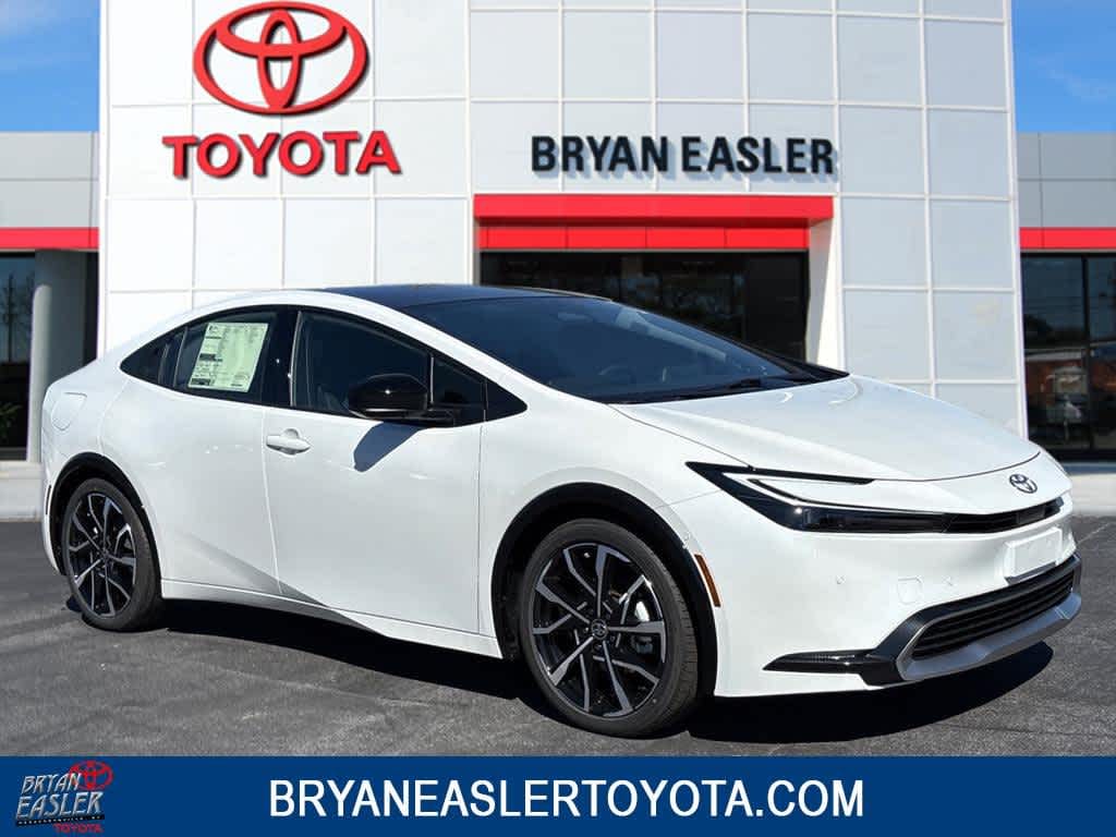 New 2026 Toyota Prius Plug-in Hybrid XSE Premium Hatchback