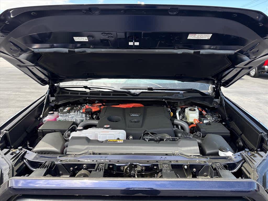 2026 Toyota Tundra Limited - Photo 31