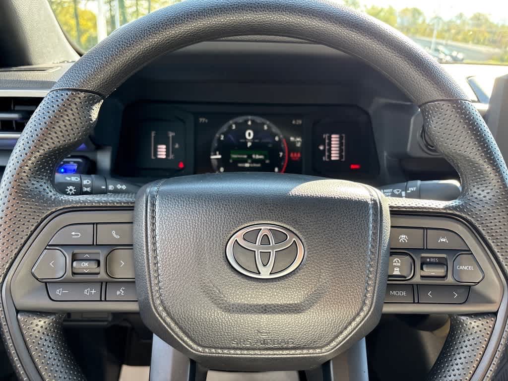 2025 Toyota Tacoma SR5 - Photo 16