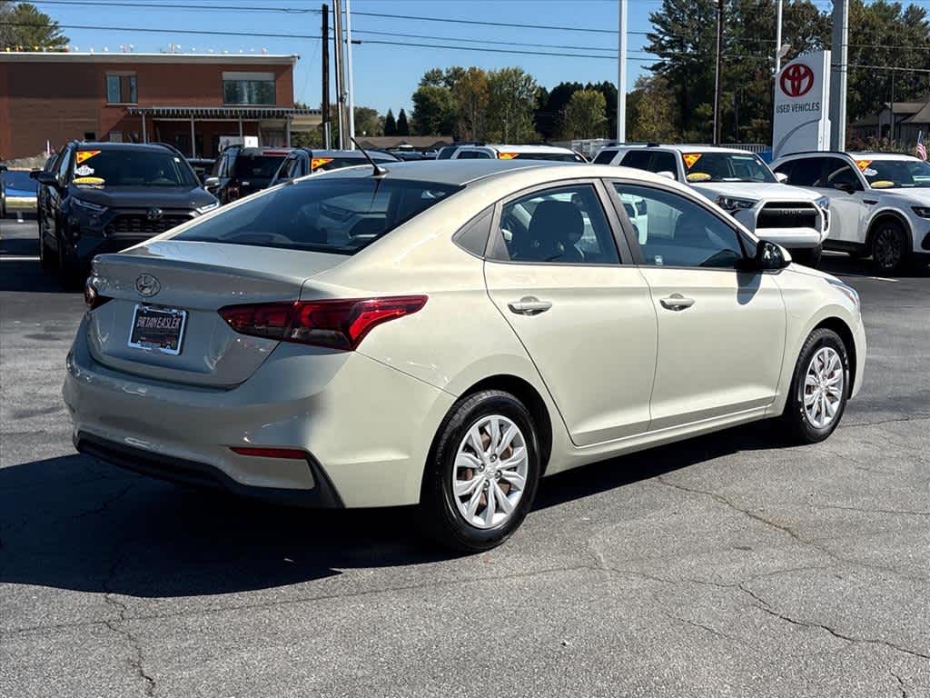 Used 2018 Hyundai Accent SE Sedan Auto
