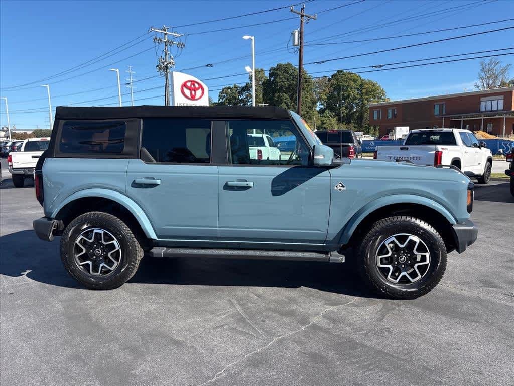 Used 2022 Ford Bronco Outer Banks 4x4