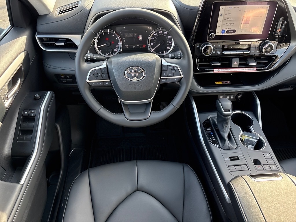 New 2026 Toyota Highlander XLE XLE AWD