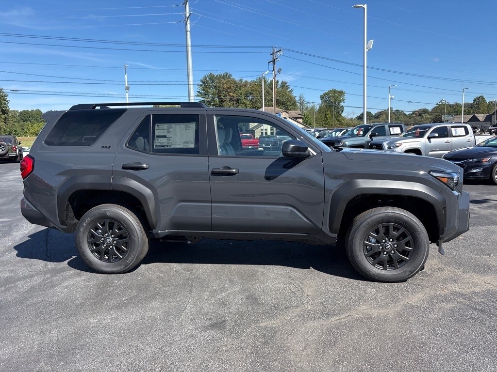 2025 Toyota 4Runner SR5 photo 2