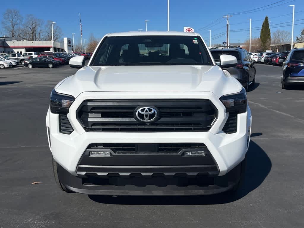 2025 Toyota Tacoma SR5 - Photo 23