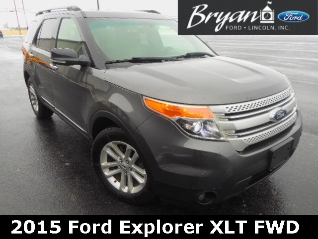 2015 Ford Explorer XLT's photo