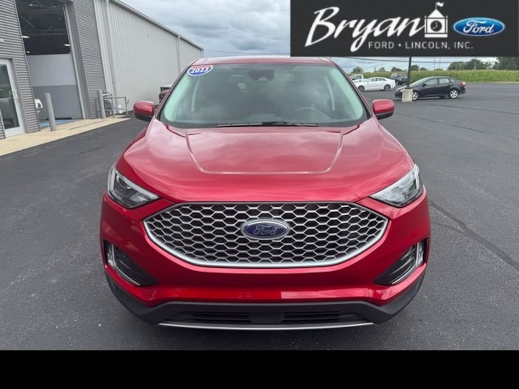 Used 2023 Ford Edge SUV