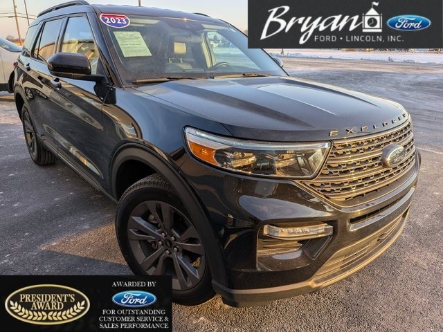 2023 Ford Explorer XLT's photo