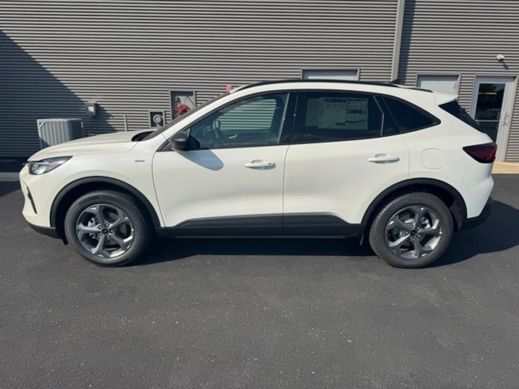 New 2025 Ford Escape ST-Line SUV